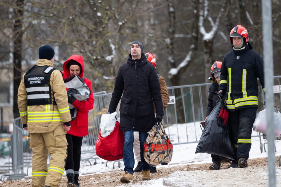 Pareigūnai neigia gandus: į vėliau sprogusį Viršuliškių daugiabutį vyko dėl kitos priežasties