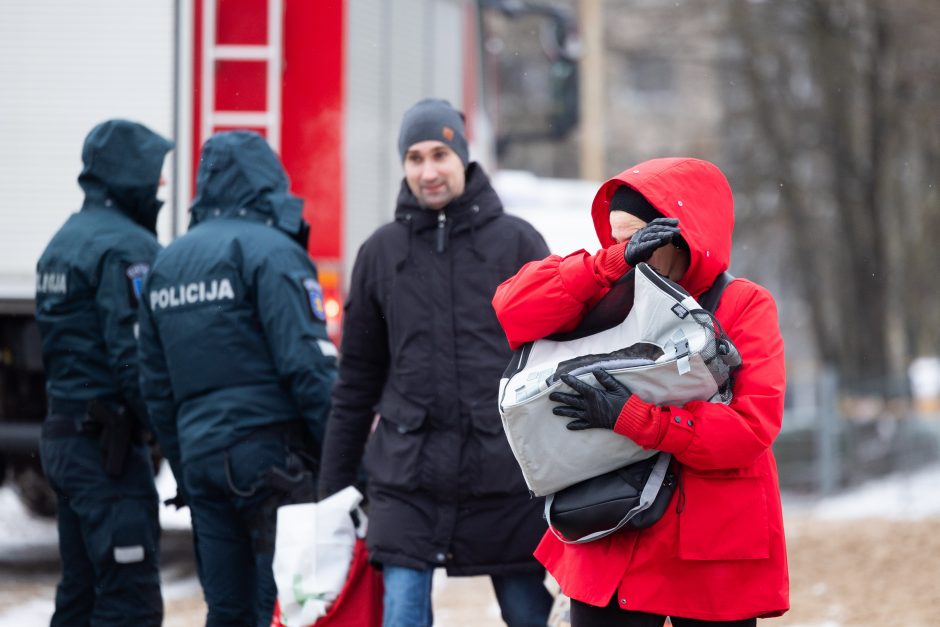 Pareigūnai neigia gandus: į vėliau sprogusį Viršuliškių daugiabutį vyko dėl kitos priežasties