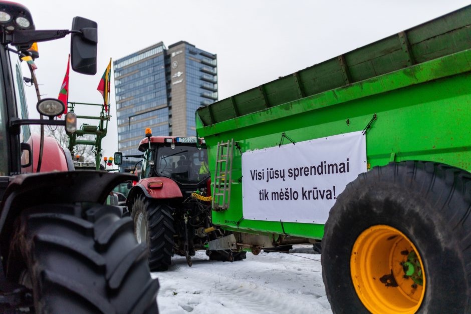 Žemdirbių technika penktadienį išvažiuos iš Vilniaus