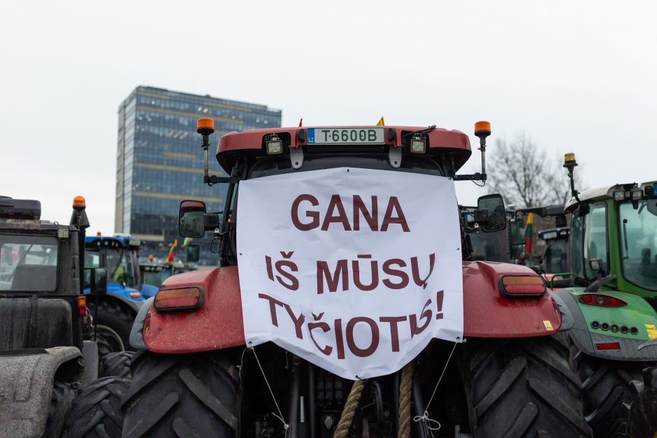 Žemdirbių technika penktadienį išvažiuos iš Vilniaus