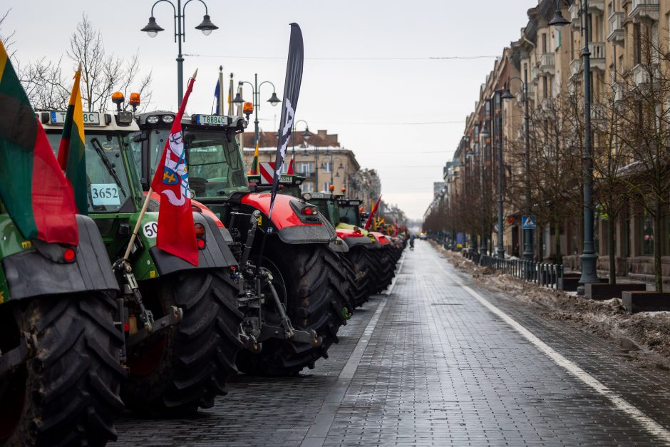 Žemdirbių technika penktadienį išvažiuos iš Vilniaus