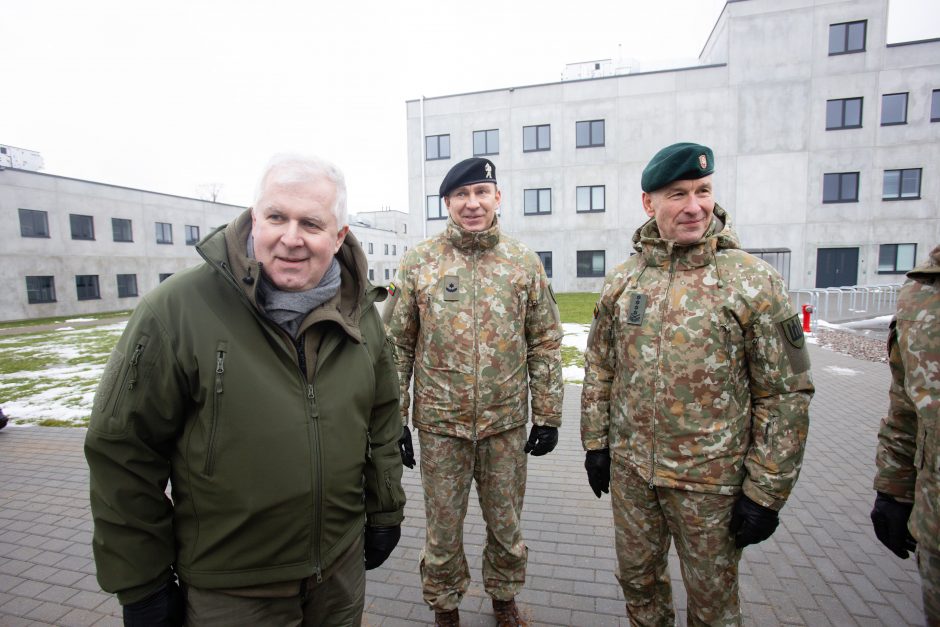 Pirmasis toks Lietuvoje: Šilalės rajone atidarytas karinis miestelis