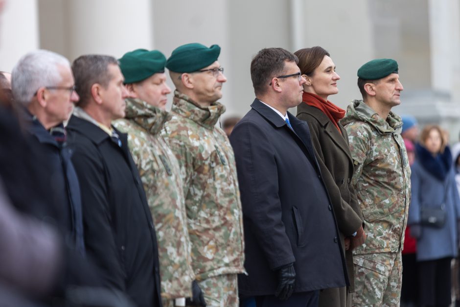 Vilniaus Katedros aikštėje prisiekė Karo akademijos pirmakursiai