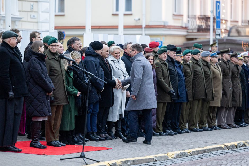 Iškilminga ceremonija: Kasčiūnas Šakalienei perleido vadovavimą KAM