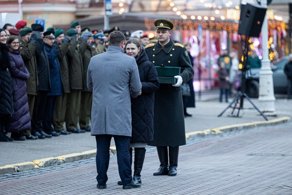 Iškilminga ceremonija: Kasčiūnas Šakalienei perleido vadovavimą KAM