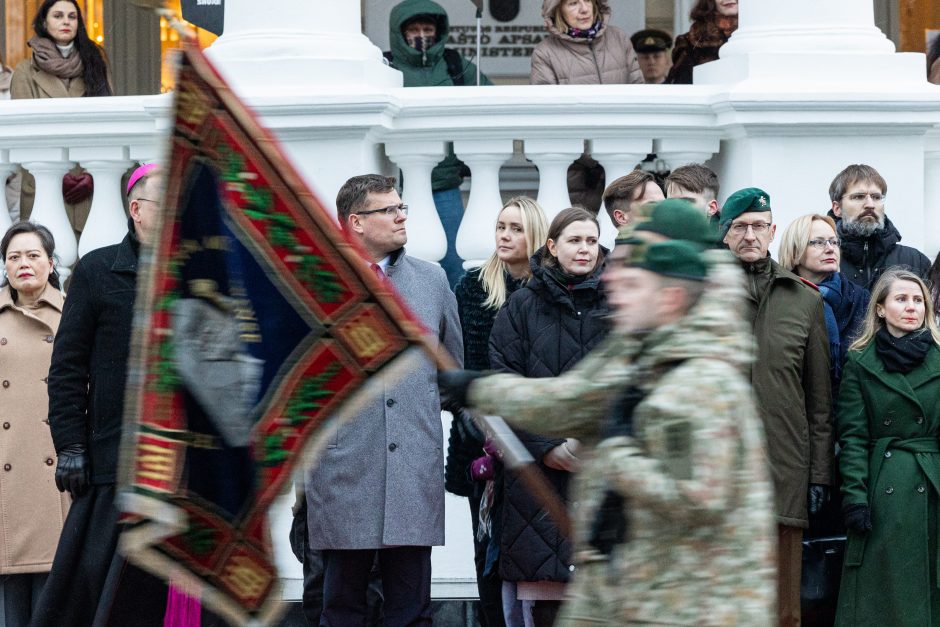 Iškilminga ceremonija: Kasčiūnas Šakalienei perleido vadovavimą KAM