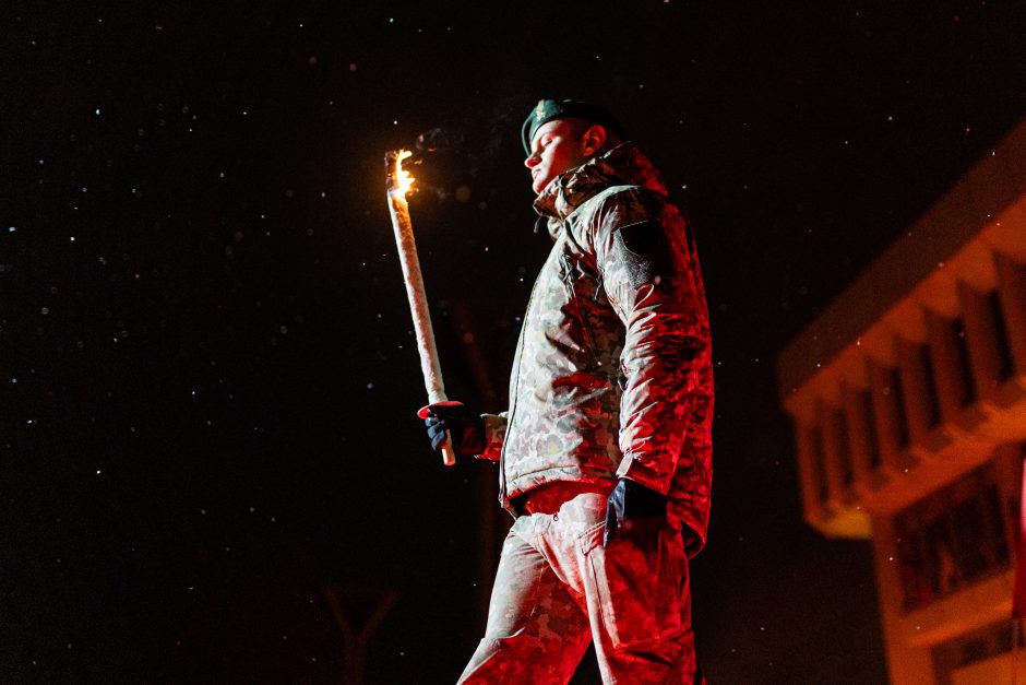 Atminimo laužų uždegimo ceremonija Vilniuje, Nepriklausomybės aikštėje