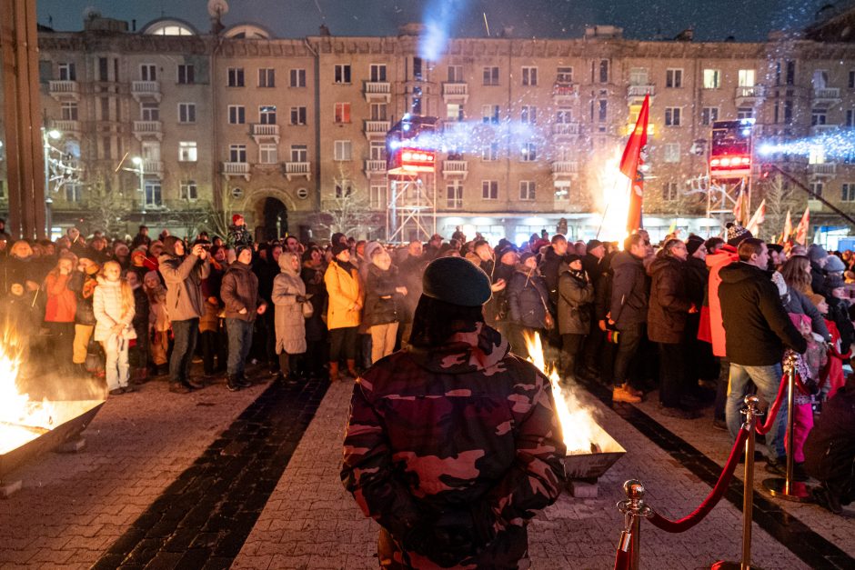 Atminimo laužų uždegimo ceremonija Vilniuje, Nepriklausomybės aikštėje