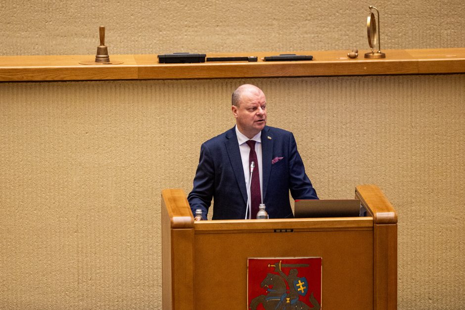 Skvernelis siūlo įamžinti visus Sausio 13-osios pasipriešinimo dalyvius atminimo lentoje