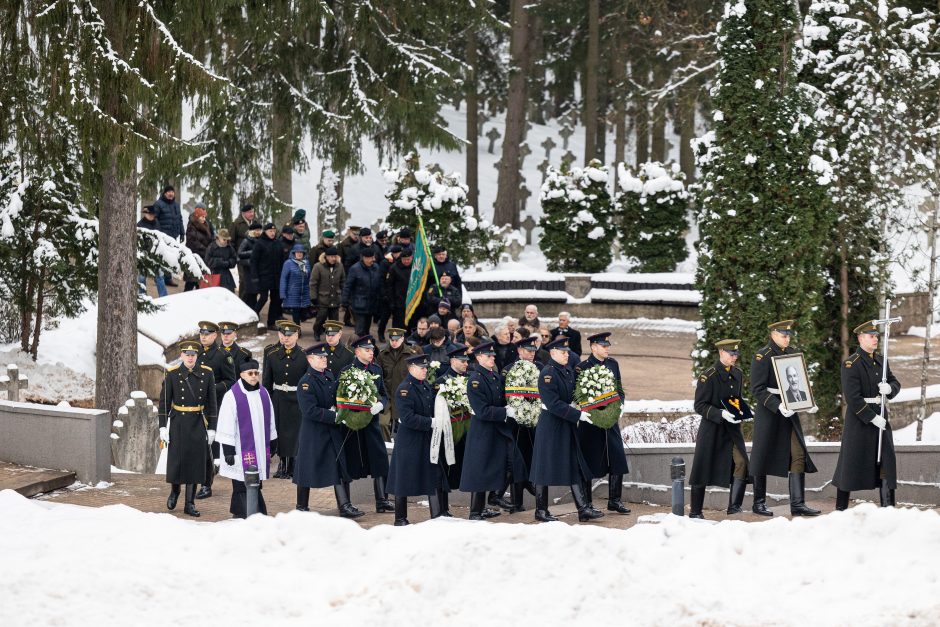 Signataras S. Pečeliūnas atgulė amžinojo poilsio (atnaujinta)