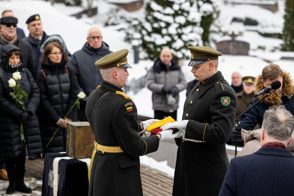 Signataras S. Pečeliūnas atgulė amžinojo poilsio (atnaujinta)