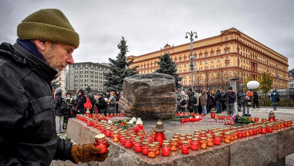 Rusija pagerbė Stalino teroro aukas