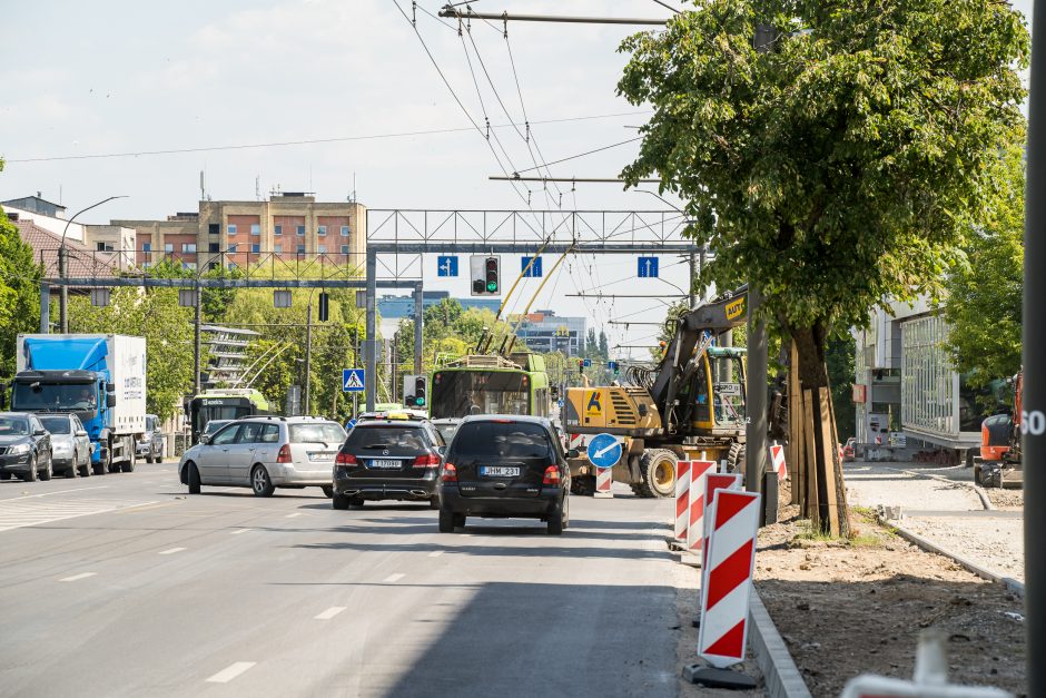 Darbai Savanorių prospekte: ar bus ribojamas eismas?