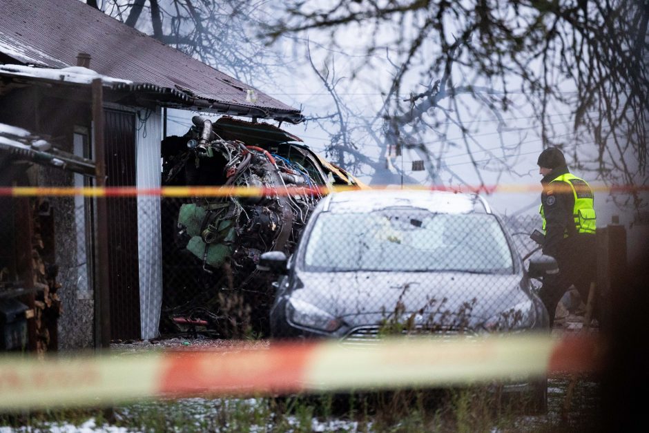 Paviešintas DHL lėktuvo pilotų pokalbis prieš katastrofą