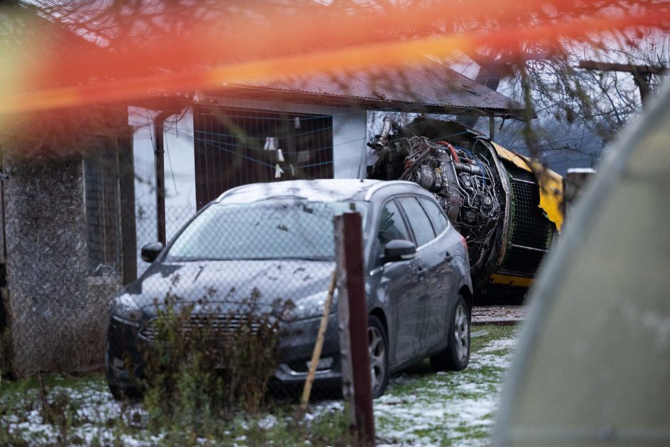 Paviešintas DHL lėktuvo pilotų pokalbis prieš katastrofą