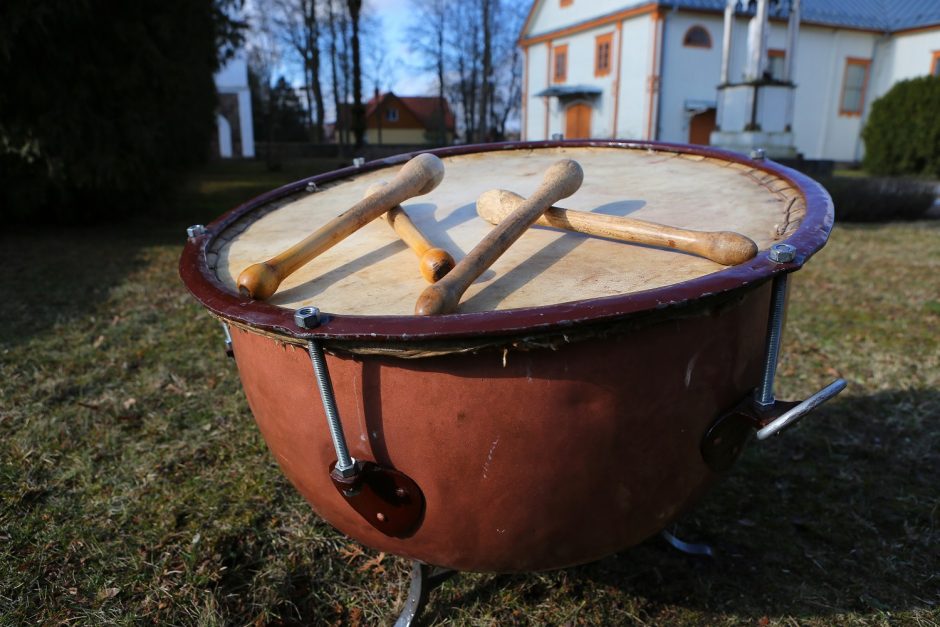 Vertybių sąrašą papildė vėtrungės, karaimų vestuvių tradicija, pirčių lankymas