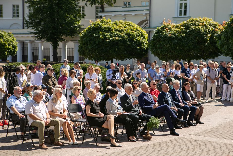 Tarptautinės bonsų parodos atidarymas