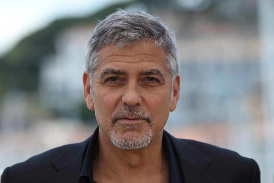 Aktorius G. Clooney`is po motociklo avarijos išrašytas iš ligoninės