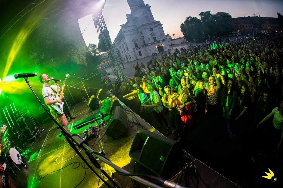 „Pavasario festivalį“ užbaigs su trenksmu: scenoje – Baltasis Kiras ir J. Didžiulis