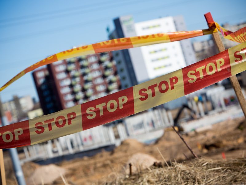 Nepranešusiems apie statybos darbų pradžią – iki 400 eurų bauda