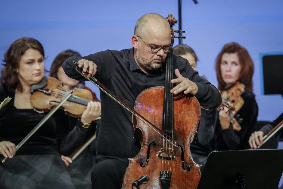 „Grammy“ nominantai uostamiestyje įrašinėja Klaipėdos kamerinio orkestro kompaktinę plokštelę