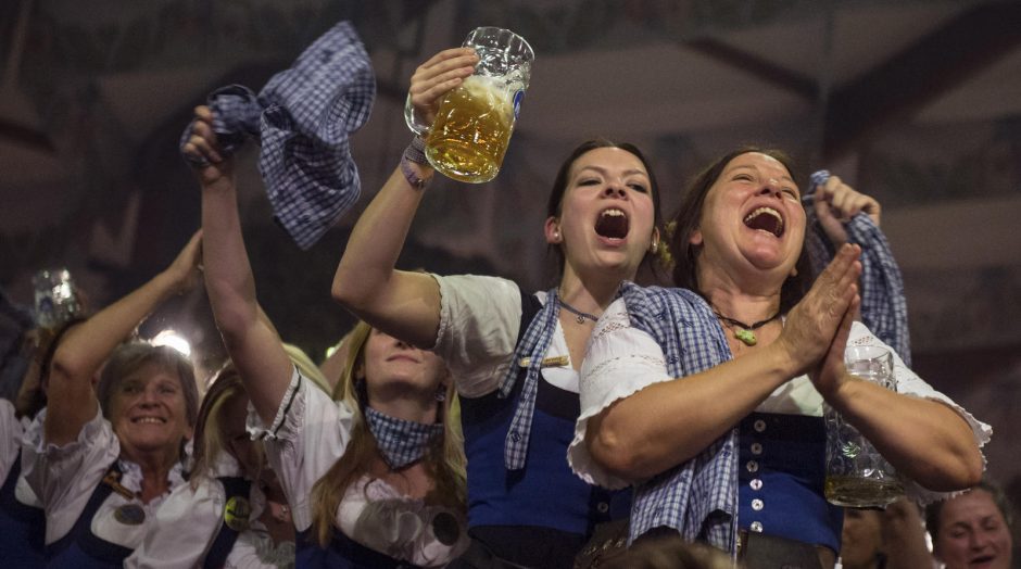 „Oktoberfest“ šventėje sumušti įžūlumo rekordai