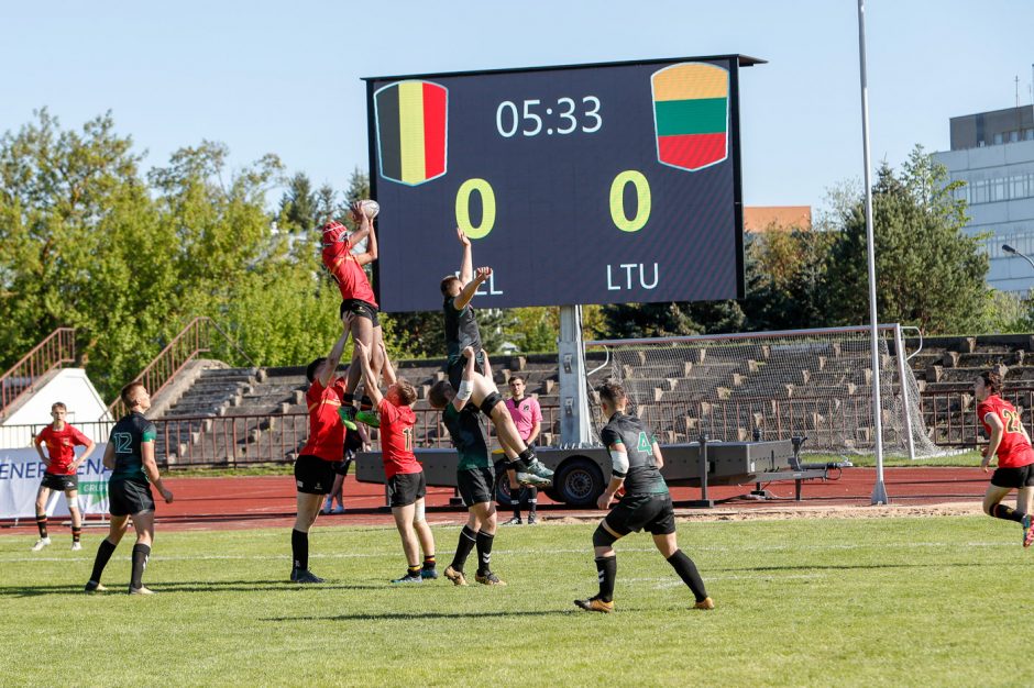 Jaunimo regbio-7 rinktinė Europos čempionatą baigė įspūdinga pergale