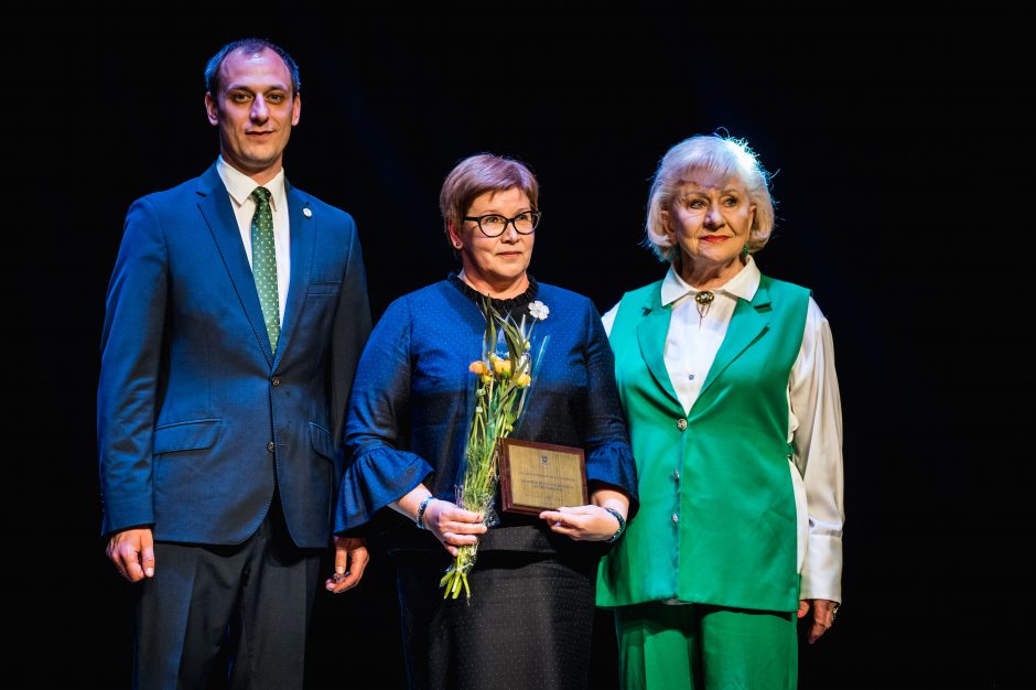 Kaunas iškilmingai paminėjo medicinos darbuotojų dieną: laureatams įteiktos premijos