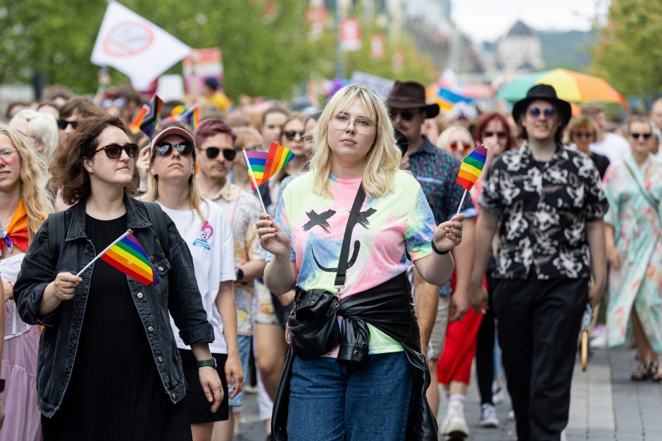 „Vilnius Pride 2023“: į minią vos neįsirėžė automobilis