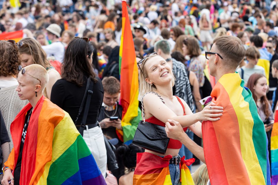 „Vilnius Pride 2023“: į minią vos neįsirėžė automobilis