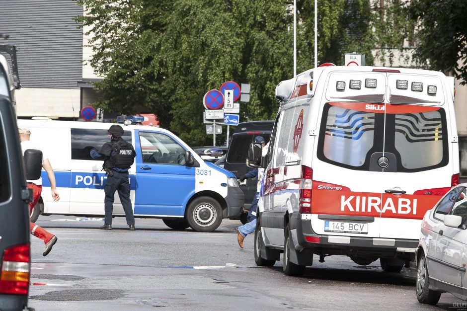 Taline prieš šešias dienas dingusi mergina surasta gyva miesto pelkėje 