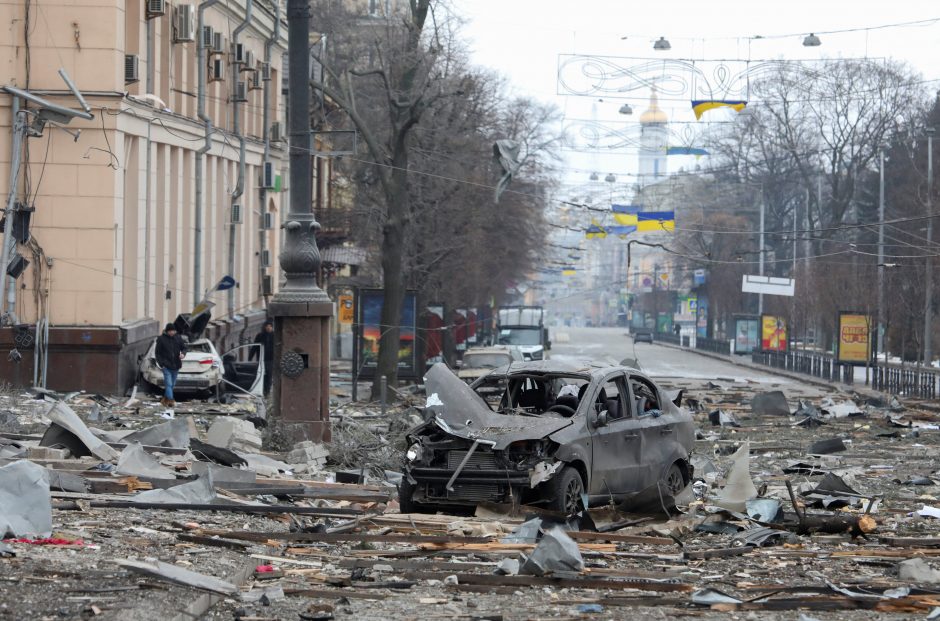 Karas Ukrainoje: Kijevas sulaukė pirmojo stipraus smūgio – atakuotas televizijos bokštas