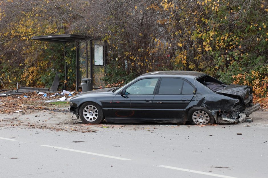 Siaubinga avarija Elektrėnų gatvėje virto detektyvu: ar demaskuos galimą melą vaizdo kameros?