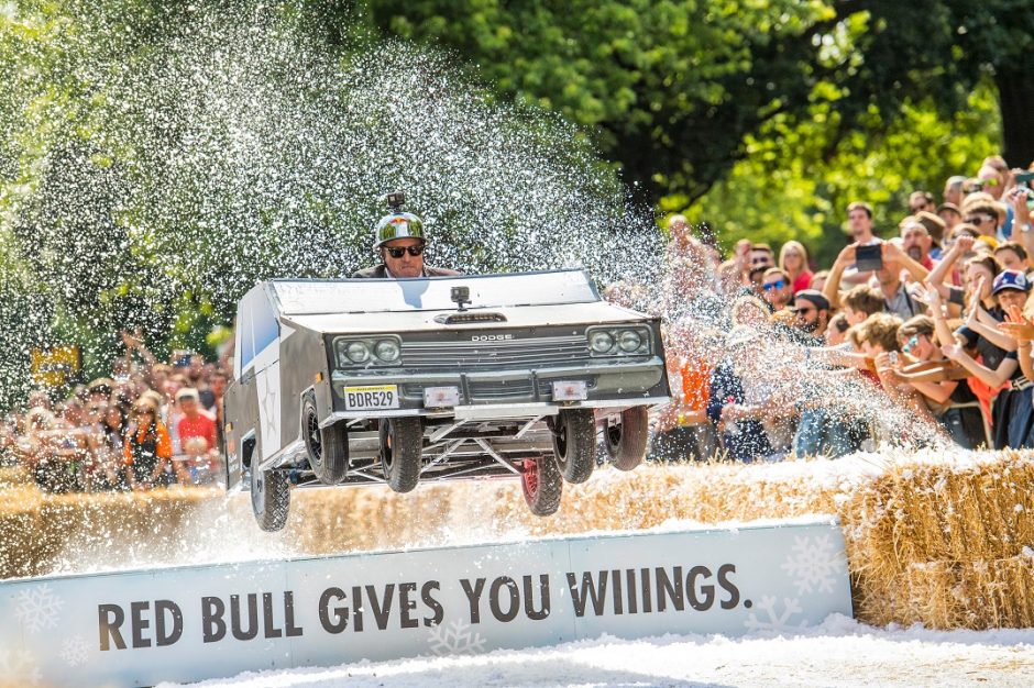 Paskelbta „Red Bull muilinių lenktynių“ programa