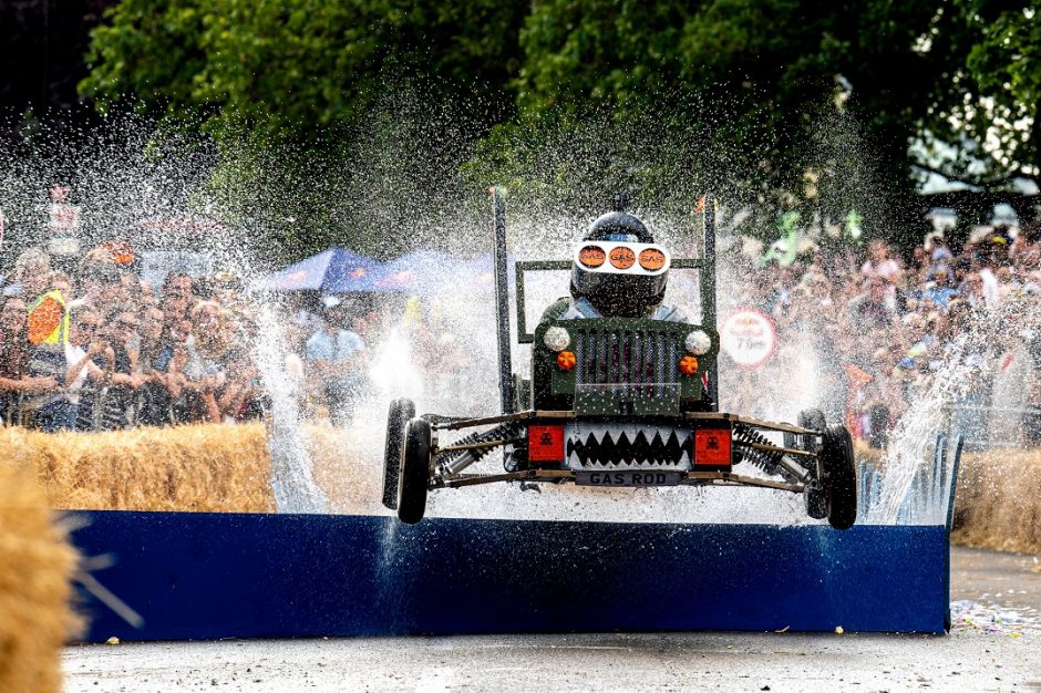 Paskelbta „Red Bull muilinių lenktynių“ programa