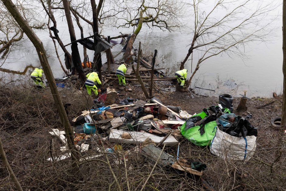 Nugriovė pensininko gūžtą: juk niekam ant sprando nesėdžiu, valgyti neprašau