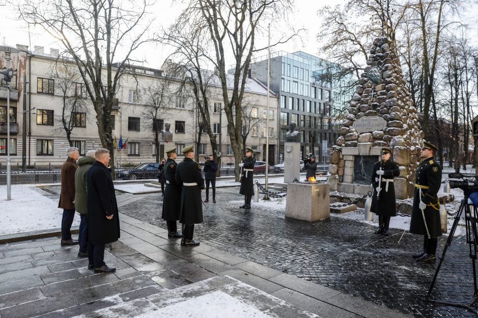 Gynybos ministrai: Baltijos šalys yra pasiruošusios teikti paramą Ukrainai