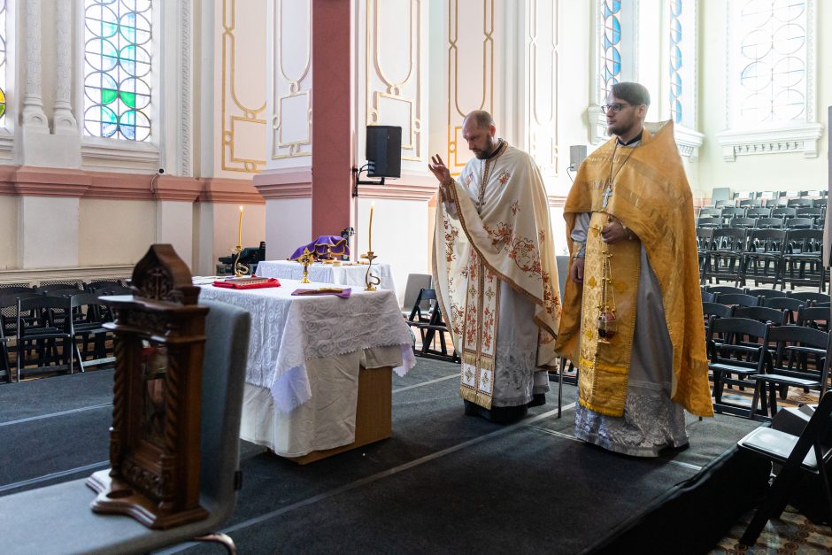 Lukiškių kalėjimo cerkvėje – besikuriančios Konstantinopolio bendruomenės mišios