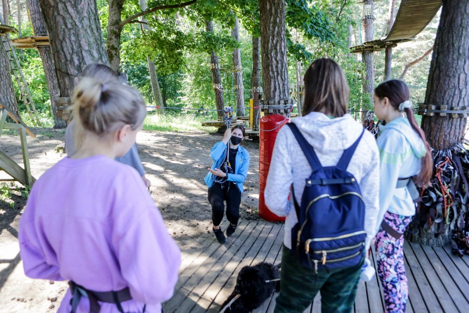 Kitokie mokslo metai, kitokia ir jų pabaiga: nuo kompiuterių – į pramogas po atviru dangumi