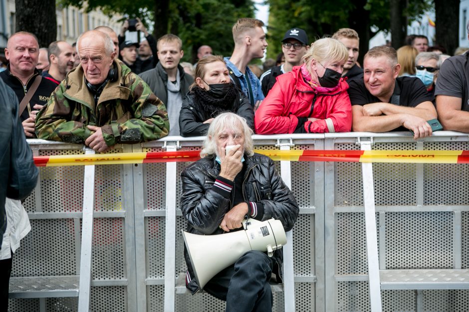 Skelbiama, kada bus galima atsisveikinti su V. Šustausku