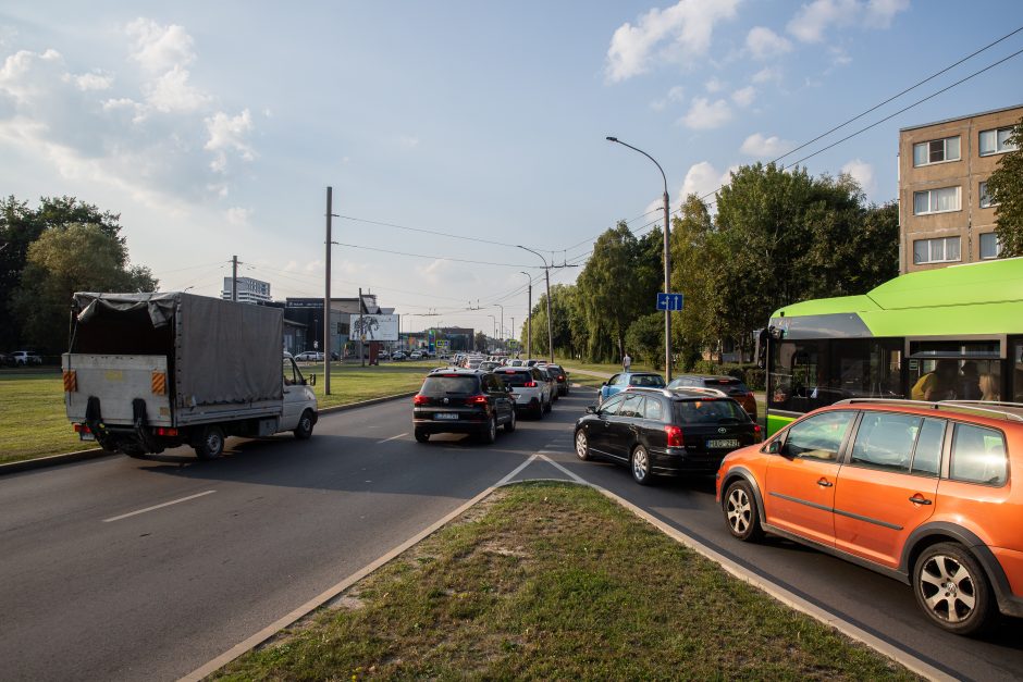 Išgirdo kauniečių prašymą – judrioje vietoje nubraižė korį