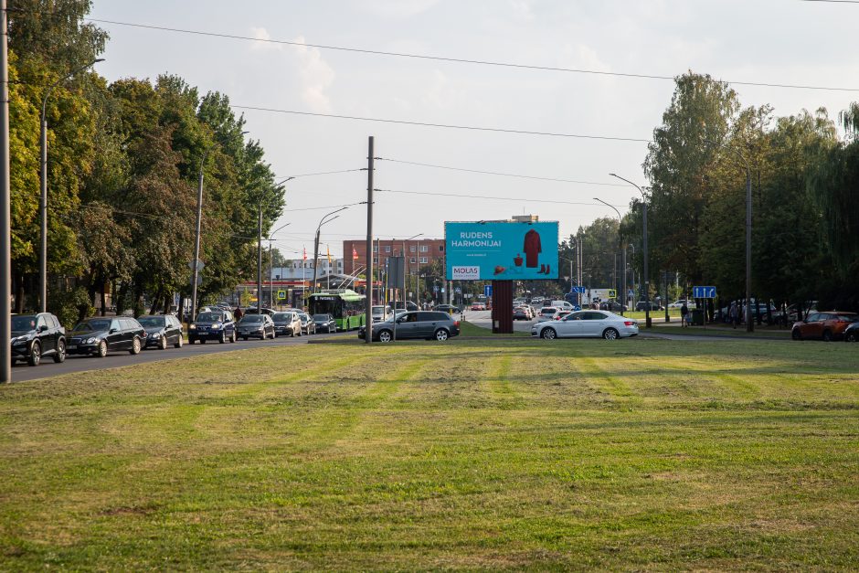 Išgirdo kauniečių prašymą – judrioje vietoje nubraižė korį