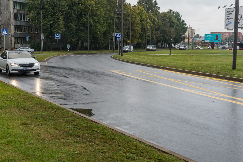 Išgirdo kauniečių prašymą – judrioje vietoje nubraižė korį