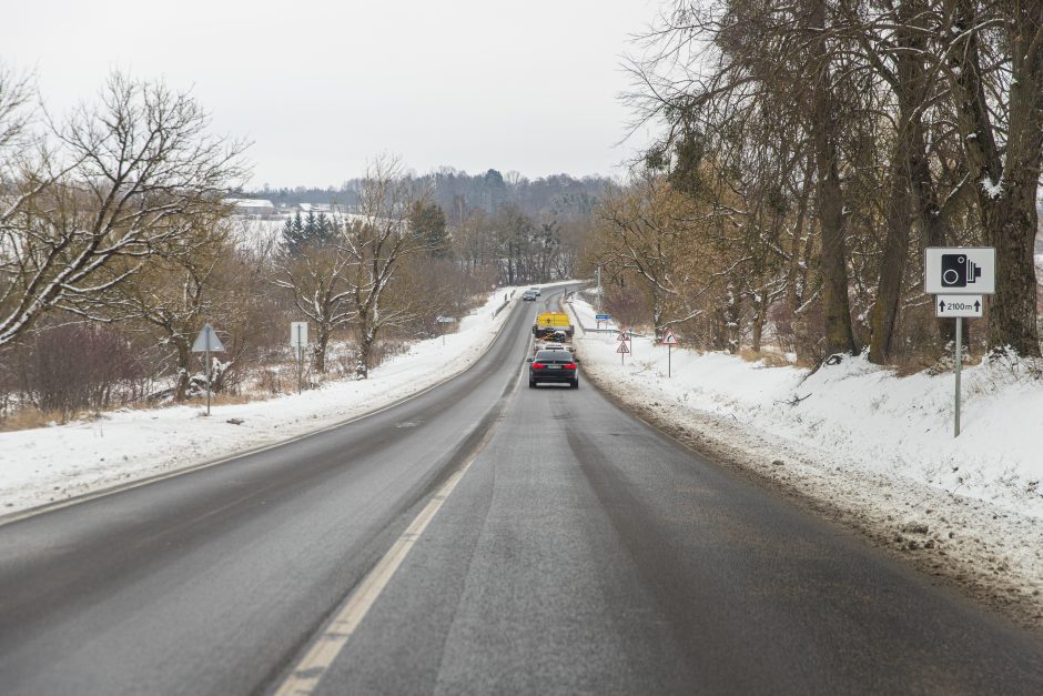 Viso kelio rekonstrukciją gaubia migla