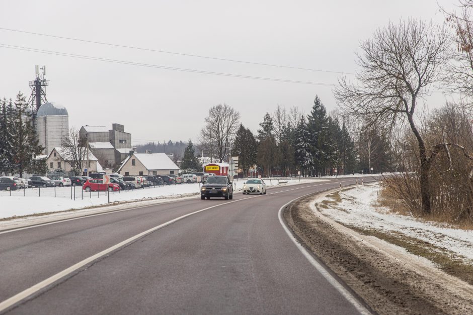 Viso kelio rekonstrukciją gaubia migla