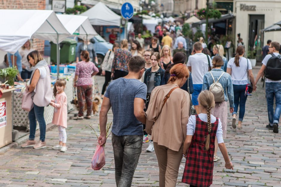 Senamiestyje pasklido rudens ir amatininkų gėrybės