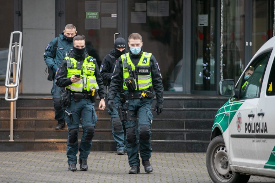 Kauno apygardos teisme „Aro“ pareigūnai sprogmenų nerado, tačiau paaiškėjo, kas juos šokdino