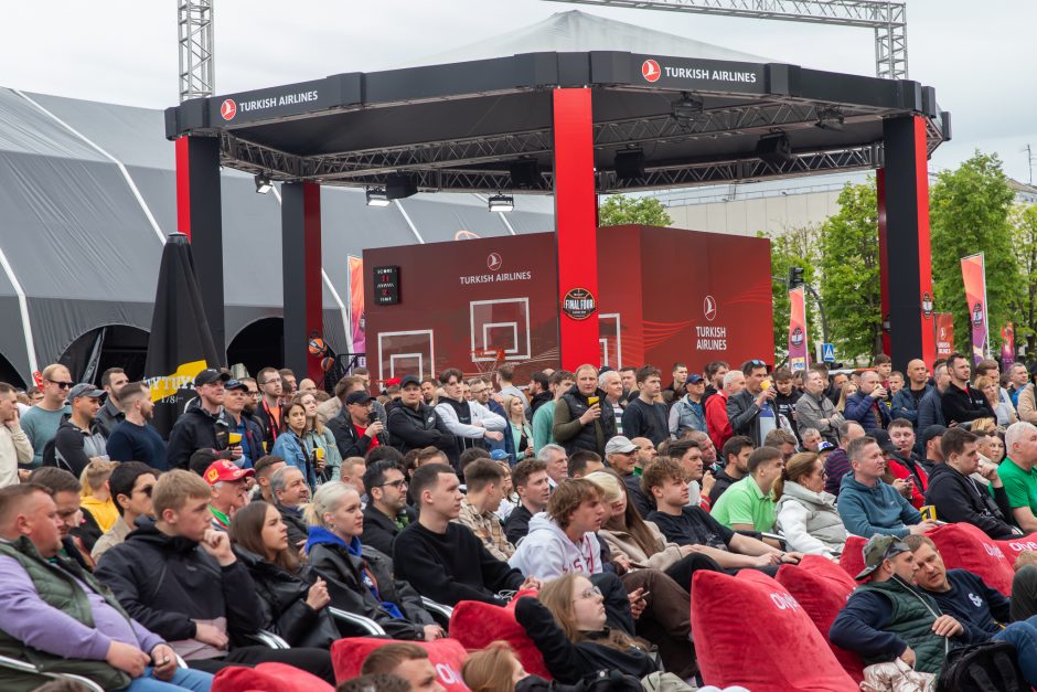 Nuotaikos Eurolygos fanų zonoje: užburia puiki atmosfera 