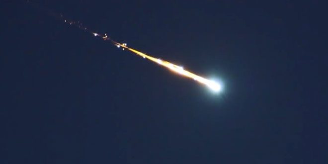 Kipro padangę nušvietęs meteoras išgąsdino galingu sprogimu