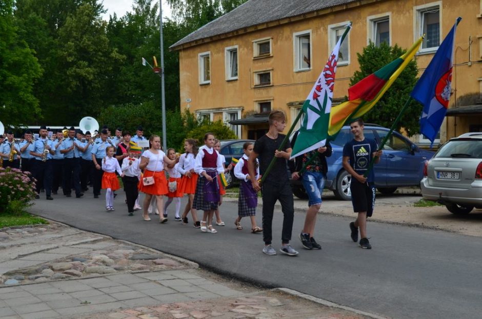 Į Linksmakalnį parvedė sentimentai gimtinei